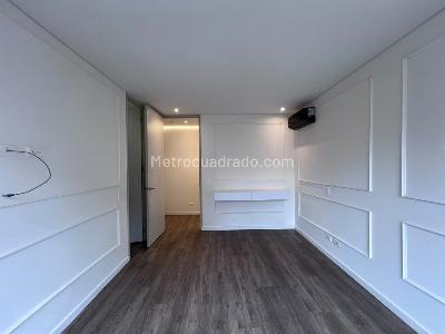 Apartamento de 2 alcobas en venta en El Poblado, Medellín, 86 m² · foto 8 de 16