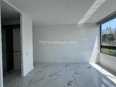 Apartamento de 3 alcobas en venta en El Poblado, Medellín, 217 m² · foto 11 de 18