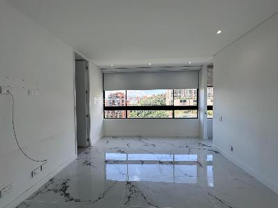 Apartamento de 3 alcobas en venta en El Poblado, Medellín, 217 m² · foto 8 de 18