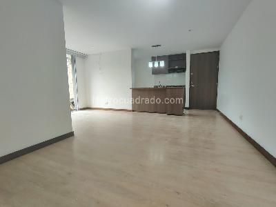 Apartamento de 3 alcobas en venta en Envigado, Envigado, 76 m² · foto 2 de 17