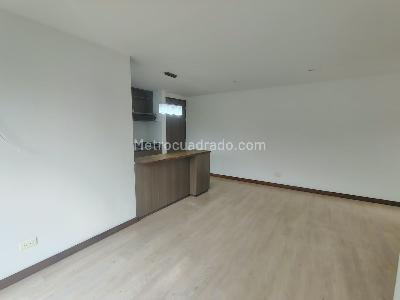 Apartamento de 3 alcobas en venta en Envigado, Envigado, 76 m² · foto 3 de 17