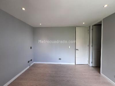 Apartamento de 2 alcobas en venta en Castropol, Medellín, 80 m² · foto 12 de 16