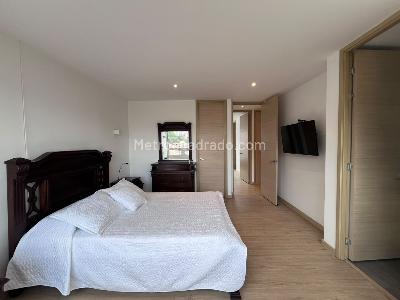 Apartamento de 2 alcobas en venta en Castropol, Medellín, 117 m² · foto 11 de 16