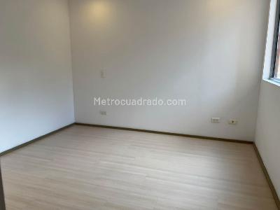 Apartamento de 2 alcobas en venta en Envigado, Envigado, 77 m² · foto 12 de 19