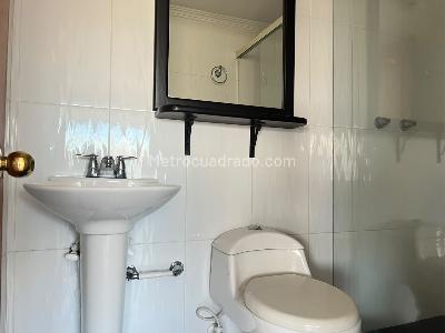 Apartamento de 3 alcobas en venta en Santa María De Los Ángeles, Medellín, 168 m² · foto 17 de 19