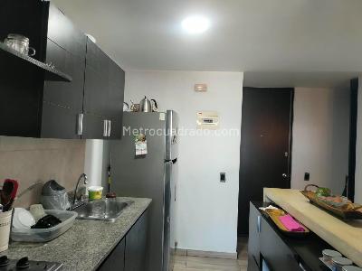 Apartamento de 2 alcobas en venta en Villa Carlota, Medellín, 72 m² · foto 7 de 16