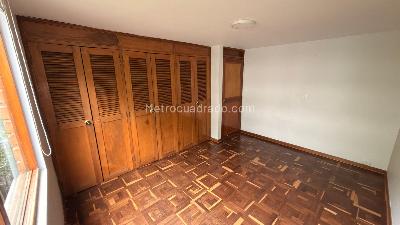 Apartamento de 3 alcobas en venta en Patio Bonito, Medellín, 130 m² · foto 14 de 17