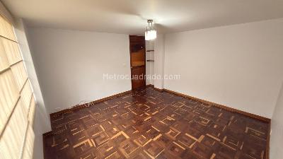 Apartamento de 3 alcobas en venta en Patio Bonito, Medellín, 130 m² · foto 9 de 17