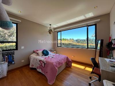 Casa de 4 alcobas en venta en Envigado, Envigado, 436 m² · foto 12 de 20