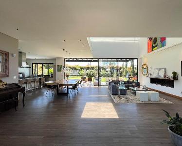 Casa de 4 alcobas en venta en Envigado, Envigado, 436 m² · foto 1 de 20