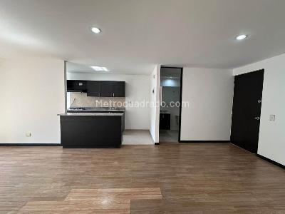 Apartamento de 1 alcoba en arriendo en Alejandría, Medellín, 65 m² · foto 4 de 14