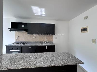 Apartamento de 1 alcoba en arriendo en Alejandría, Medellín, 65 m² · foto 9 de 14