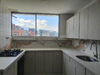 Apartamento de 3 alcobas en venta en Patio Bonito, Medellín, 180 m² · foto 7 de 19