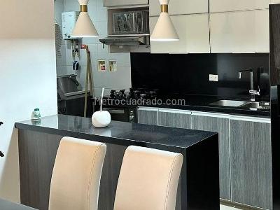 Apartamento de 3 alcobas en arriendo en Villa Carlota, Medellín, 85 m² · foto 6 de 14