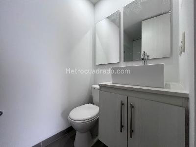Apartamento de 3 alcobas en arriendo en Castropol, Medellín, 100 m² · foto 14 de 15