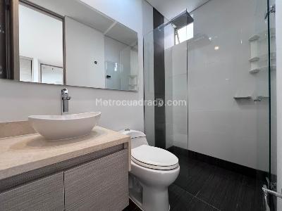 Apartamento de 3 alcobas en arriendo en La Florida, Medellín, 133 m² · foto 16 de 18