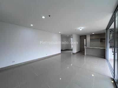 Apartamento de 3 alcobas en arriendo en La Florida, Medellín, 133 m² · foto 3 de 18