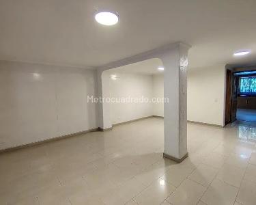 Casa de 3 alcobas en venta en Santa María De Los Ángeles, Medellín, 220 m² · foto 2 de 19