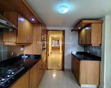 Casa de 3 alcobas en venta en Santa María De Los Ángeles, Medellín, 220 m² · foto 4 de 19