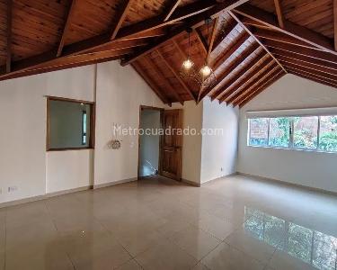 Casa de 3 alcobas en venta en Santa María De Los Ángeles, Medellín, 220 m² · foto 8 de 19