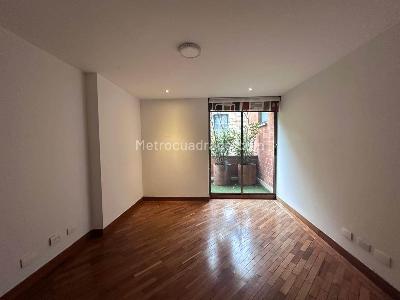 Apartamento de 3 alcobas en arriendo en El Tesoro, Medellín, 240 m² · foto 9 de 14