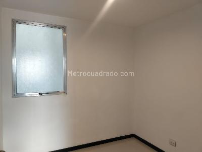 Apartamento de 3 alcobas en arriendo en Villa Carlota, Medellín, 94 m² · foto 8 de 17