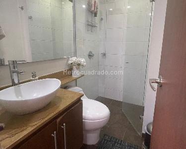 Apartamento de 3 alcobas en venta en Envigado, Envigado, 86 m² · foto 11 de 12