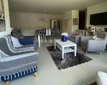 Apartamento de 3 alcobas en venta en Envigado, Envigado, 86 m² · foto 2 de 12