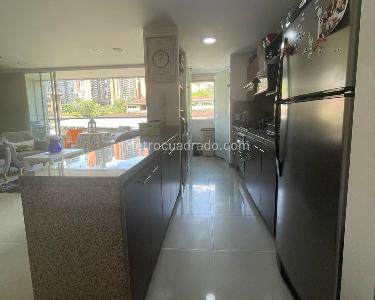 Apartamento de 3 alcobas en venta en Envigado, Envigado, 86 m² · foto 5 de 12