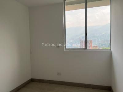 Apartamento de 3 alcobas en venta en Envigado, Envigado, 70 m² · foto 11 de 15