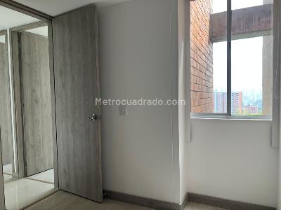 Apartamento de 3 alcobas en venta en Envigado, Envigado, 70 m² · foto 13 de 15