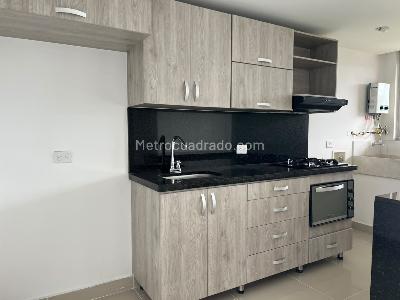 Apartamento de 3 alcobas en venta en Envigado, Envigado, 70 m² · foto 7 de 15