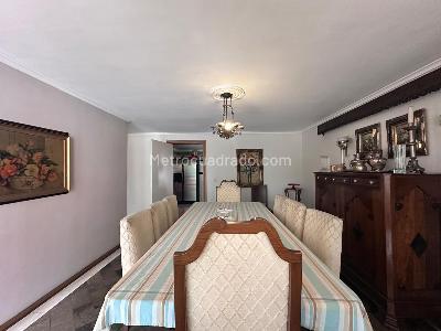 Apartamento de 4 alcobas en venta en El Diamante No. 2, Medellín, 242 m² · foto 3 de 19