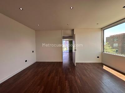 Apartamento de 1 alcoba en arriendo en El Tesoro, Medellín, 70 m² · foto 13 de 15