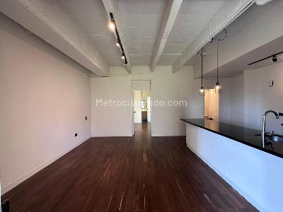Apartamento de 1 alcoba en arriendo en El Tesoro, Medellín, 70 m² · foto 2 de 15