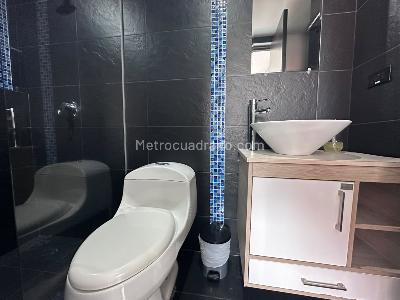 Apartamento de 1 alcoba en arriendo en El Tesoro, Medellín, 35 m² · foto 13 de 13