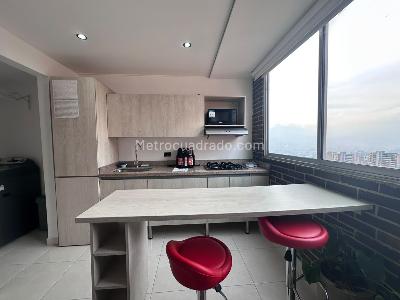 Apartamento de 1 alcoba en arriendo en El Tesoro, Medellín, 35 m² · foto 7 de 13