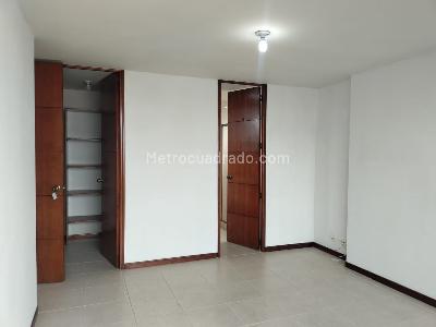 Apartamento de 3 alcobas en arriendo en Santa María De Los Ángeles, Medellín, 117 m² · foto 12 de 17