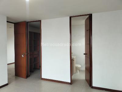 Apartamento de 3 alcobas en venta en Santa María De Los Ángeles, Medellín, 117 m² · foto 13 de 17