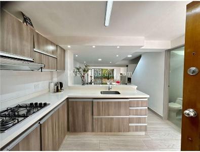 Casa de 3 alcobas en venta en Alejandría, Medellín, 250 m² · foto 4 de 14
