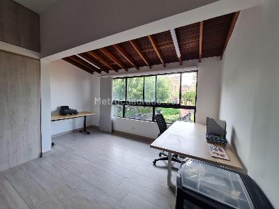 Casa de 3 alcobas en venta en Alejandría, Medellín, 250 m² · foto 6 de 14