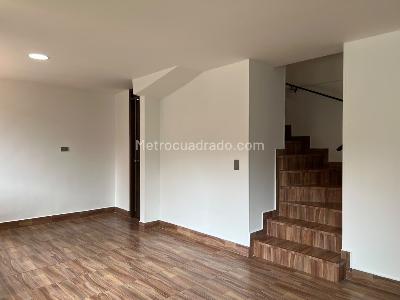 Casa de 2 alcobas en arriendo en Envigado, Envigado, 95 m² · foto 2 de 19