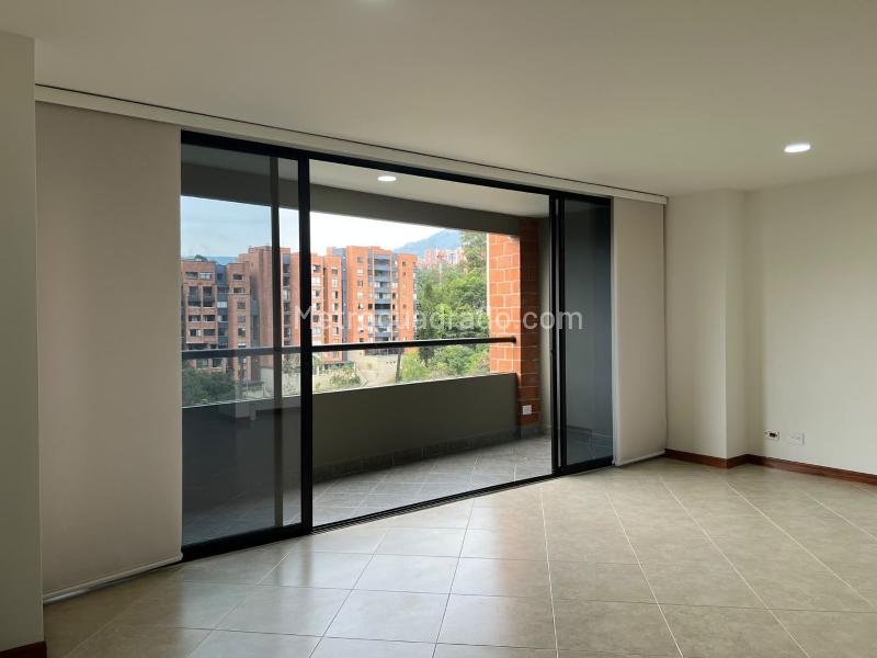 Apartamento en Arriendo, EL POBLADO, Medellín