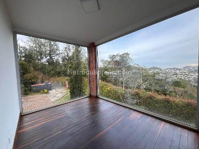 Casa de 4 alcobas en arriendo en Envigado, Envigado, 550 m² · foto 8 de 20