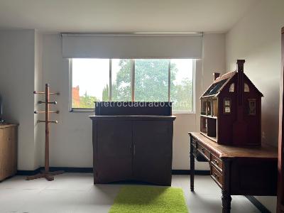 Apartamento de 2 alcobas en venta en Envigado, Envigado, 79 m² · foto 15 de 18