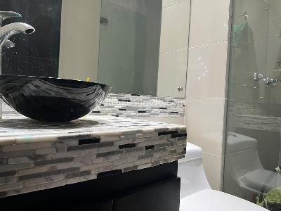 Apartamento de 2 alcobas en venta en Envigado, Envigado, 79 m² · foto 17 de 18