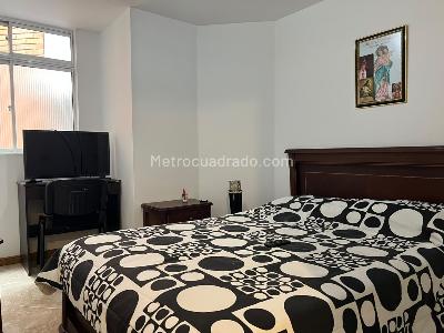 Apartamento de 3 alcobas en venta en El Poblado, Medellín, 89 m² · foto 12 de 18
