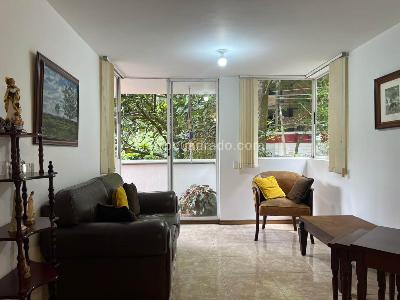 Apartamento de 3 alcobas en venta en El Poblado, Medellín, 89 m² · foto 5 de 18