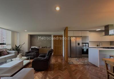 Apartamento de 2 alcobas en venta en Los Balsos, Medellín, 137 m² · foto 4 de 20