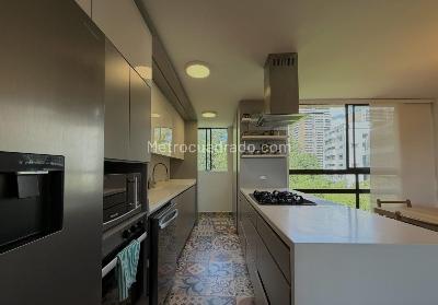 Apartamento de 2 alcobas en venta en Los Balsos, Medellín, 137 m² · foto 7 de 20